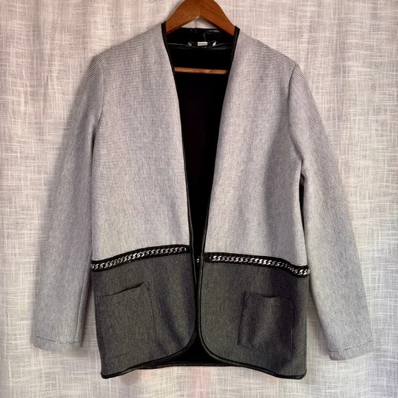Joseph Ribkoff Gray Pockets Two-Tone Sweater Blazer Chain Detail Jacket Size M - Picture 1 of 7